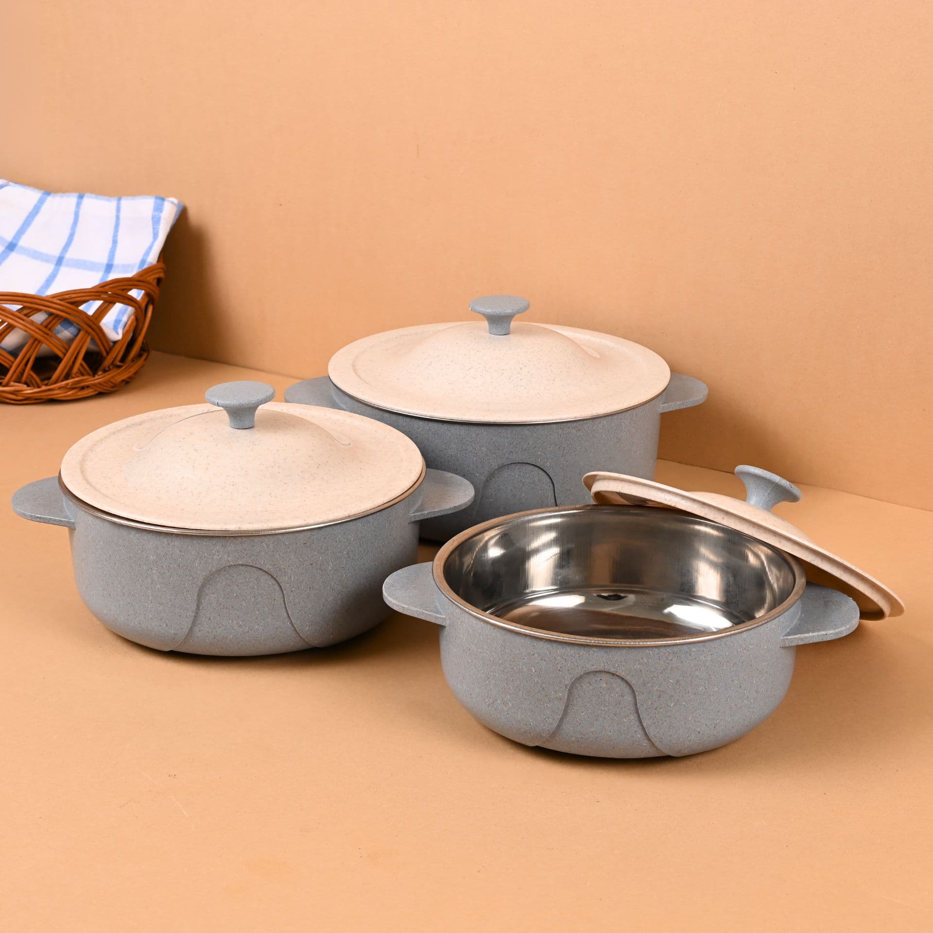 earth friendly curve serving bowls with lid set of 3 1000ml 750ml 500ml each mixing serving stainless steel bowl with lid made with rice husk biocomposite - Thulira sustainable product