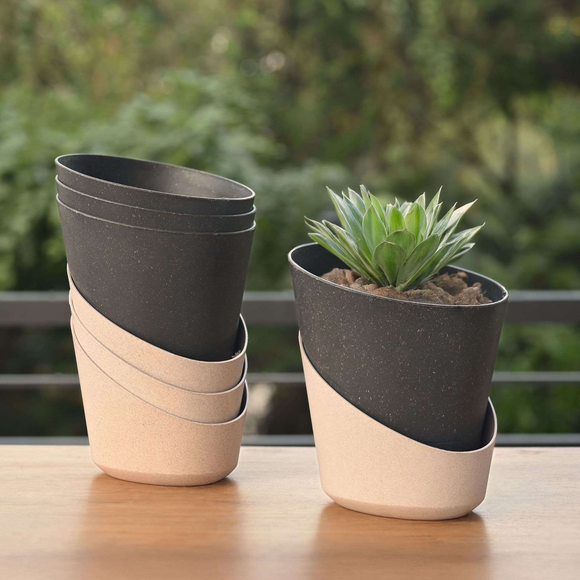 EcoBloom Planter 4 - Thulira sustainable product